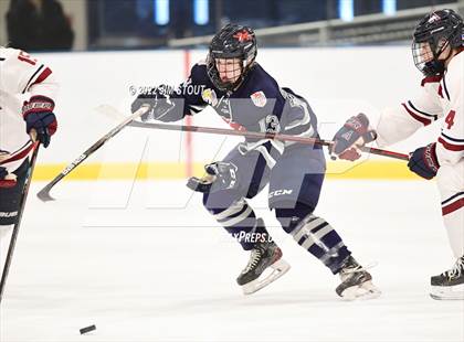 Thumbnail 2 in Avon Old Farms Varsity B @ Kent photogallery.