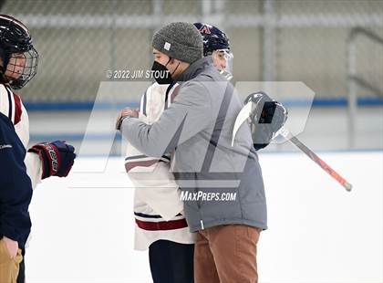 Thumbnail 2 in Avon Old Farms Varsity B @ Kent photogallery.