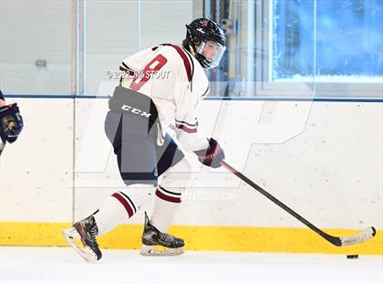 Thumbnail 1 in Avon Old Farms Varsity B @ Kent photogallery.