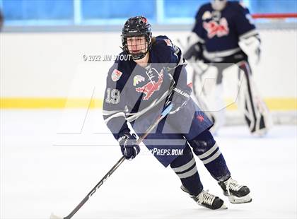Thumbnail 2 in Avon Old Farms Varsity B @ Kent photogallery.