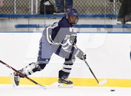 Thumbnail 3 in Avon Old Farms Varsity B @ Kent photogallery.