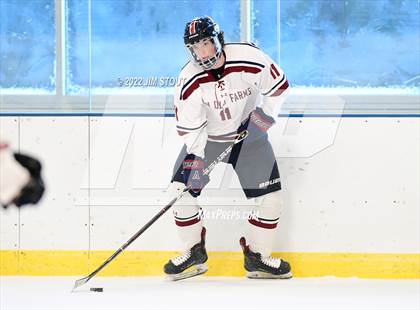 Thumbnail 2 in Avon Old Farms Varsity B @ Kent photogallery.