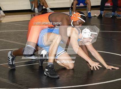 Thumbnail 3 in Trojan Scramble photogallery.