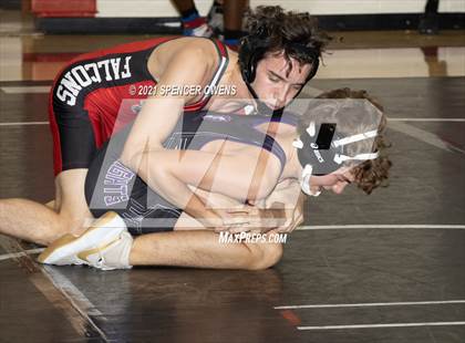 Thumbnail 2 in Trojan Scramble photogallery.
