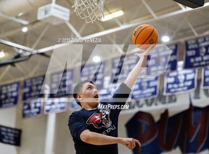 Thumbnail 1 in FR: Tucson @ Perry photogallery.