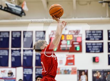 Thumbnail 2 in FR: Tucson @ Perry photogallery.