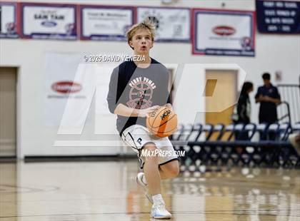 Thumbnail 1 in FR: Tucson @ Perry photogallery.