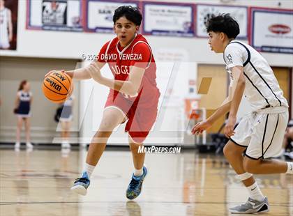 Thumbnail 1 in FR: Tucson @ Perry photogallery.