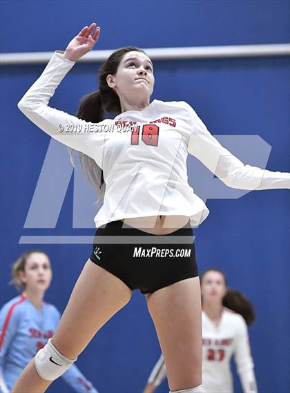 Thumbnail 3 in Saint Joseph vs. Palos Verdes (Dave Mohs Classic) photogallery.