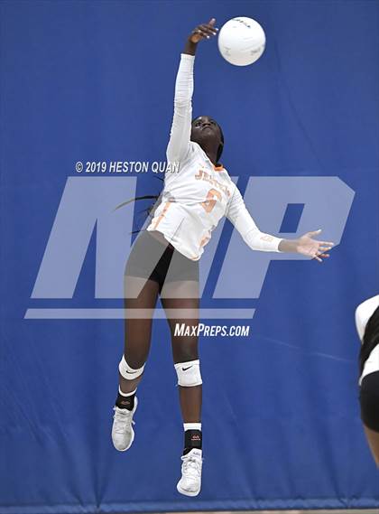 Thumbnail 2 in Saint Joseph vs. Palos Verdes (Dave Mohs Classic) photogallery.