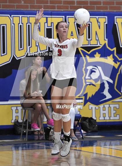 Thumbnail 1 in Saint Joseph vs. Palos Verdes (Dave Mohs Classic) photogallery.
