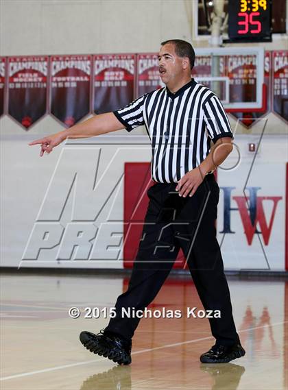 Thumbnail 3 in Harvard-Westlake vs. Mission Prep (CIF SS Playoff) photogallery.