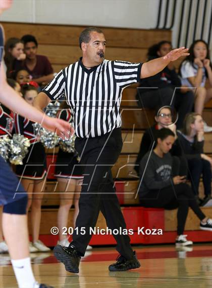 Thumbnail 3 in Harvard-Westlake vs. Mission Prep (CIF SS Playoff) photogallery.