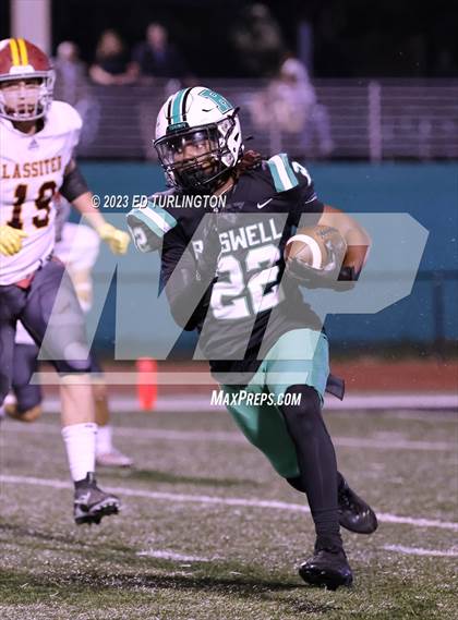 Thumbnail 3 in Lassiter @ Roswell photogallery.