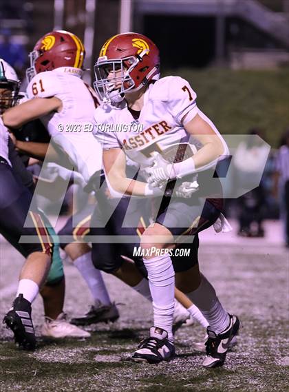 Thumbnail 3 in Lassiter @ Roswell photogallery.