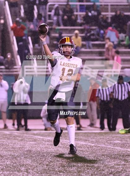Thumbnail 2 in Lassiter @ Roswell photogallery.