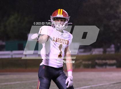 Thumbnail 1 in Lassiter @ Roswell photogallery.