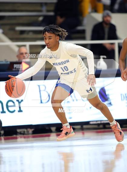 Thumbnail 1 in Atascocita vs. Hebron (McDonald's Texas Invitational) photogallery.