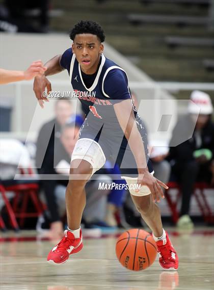 Thumbnail 2 in Atascocita vs. Hebron (McDonald's Texas Invitational) photogallery.