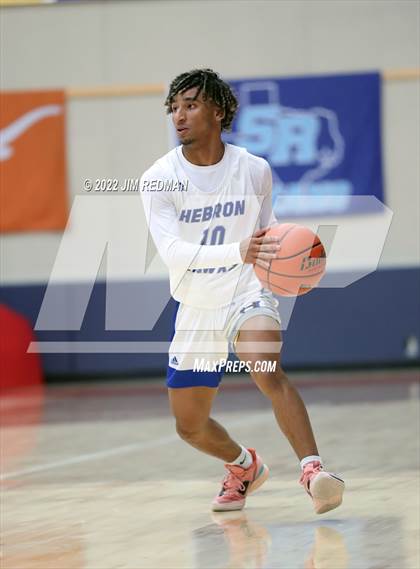 Thumbnail 1 in Atascocita vs. Hebron (McDonald's Texas Invitational) photogallery.