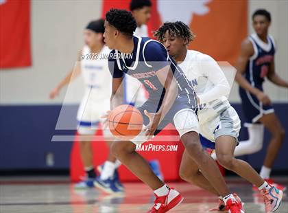 Thumbnail 3 in Atascocita vs. Hebron (McDonald's Texas Invitational) photogallery.