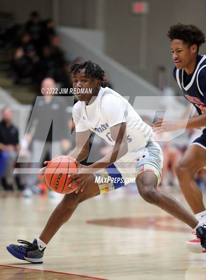 Thumbnail 1 in Atascocita vs. Hebron (McDonald's Texas Invitational) photogallery.