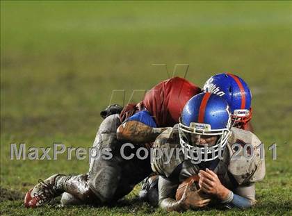 Thumbnail 1 in Serra vs. Folsom (CIF State D2 Final) photogallery.