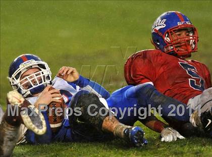 Thumbnail 1 in Serra vs. Folsom (CIF State D2 Final) photogallery.