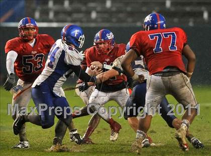 Thumbnail 1 in Serra vs. Folsom (CIF State D2 Final) photogallery.