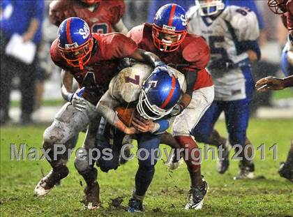 Thumbnail 2 in Serra vs. Folsom (CIF State D2 Final) photogallery.