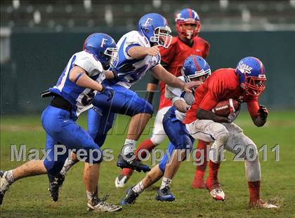 Thumbnail 1 in Serra vs. Folsom (CIF State D2 Final) photogallery.