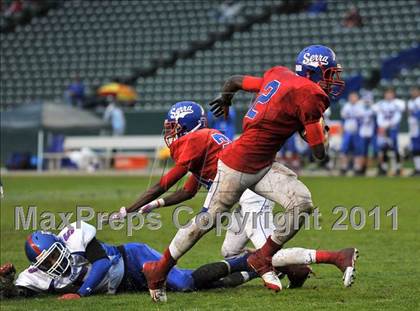 Thumbnail 3 in Serra vs. Folsom (CIF State D2 Final) photogallery.
