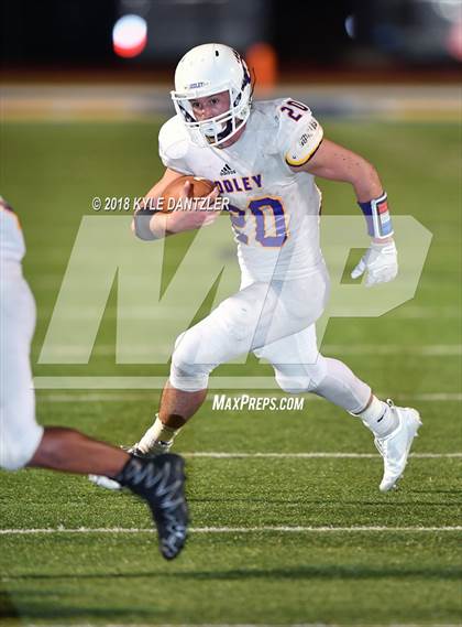 Thumbnail 1 in Godley vs. Canton photogallery.