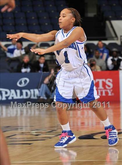 Thumbnail 3 in Windward vs. Bishop Montgomery (CIF SS 4AA Final) photogallery.