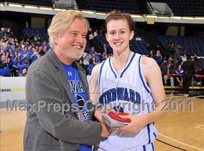 Thumbnail 3 in Windward vs. Bishop Montgomery (CIF SS 4AA Final) photogallery.