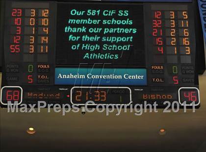 Thumbnail 3 in Windward vs. Bishop Montgomery (CIF SS 4AA Final) photogallery.