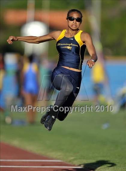 Thumbnail 3 in CIF LACS Masters Championships photogallery.
