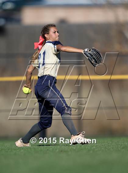Thumbnail 3 in Valor Christian vs. Frederick (CHSAA 4A Quarterfinal) photogallery.