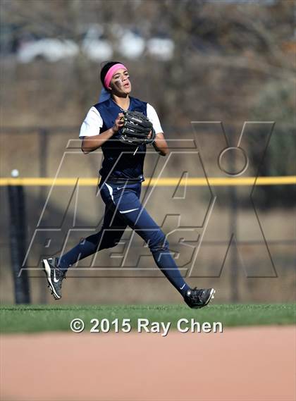 Thumbnail 3 in Valor Christian vs. Frederick (CHSAA 4A Quarterfinal) photogallery.
