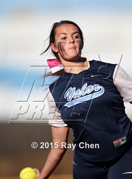 Thumbnail 2 in Valor Christian vs. Frederick (CHSAA 4A Quarterfinal) photogallery.