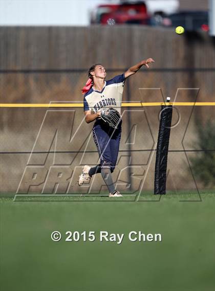 Thumbnail 2 in Valor Christian vs. Frederick (CHSAA 4A Quarterfinal) photogallery.