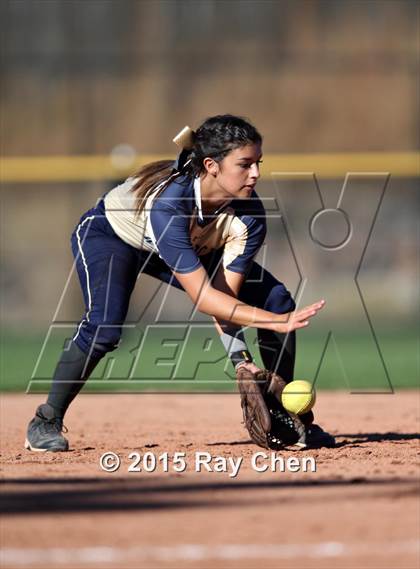 Thumbnail 3 in Valor Christian vs. Frederick (CHSAA 4A Quarterfinal) photogallery.