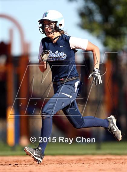 Thumbnail 3 in Valor Christian vs. Frederick (CHSAA 4A Quarterfinal) photogallery.