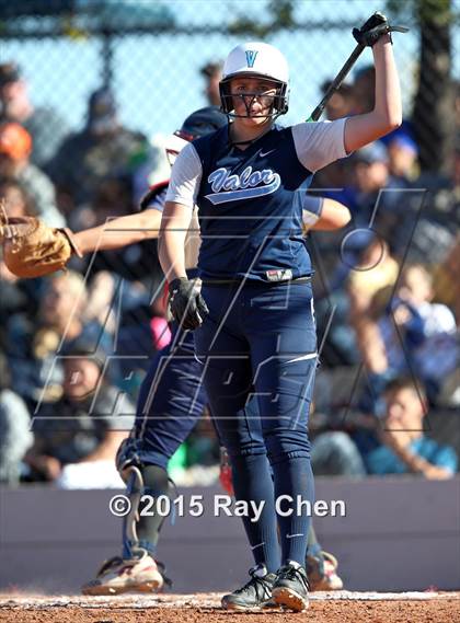 Thumbnail 3 in Valor Christian vs. Frederick (CHSAA 4A Quarterfinal) photogallery.
