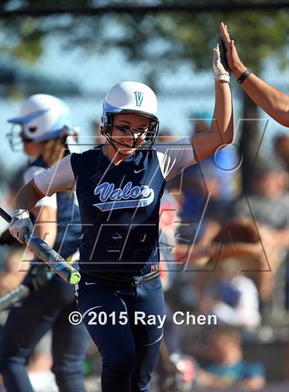 Thumbnail 3 in Valor Christian vs. Frederick (CHSAA 4A Quarterfinal) photogallery.