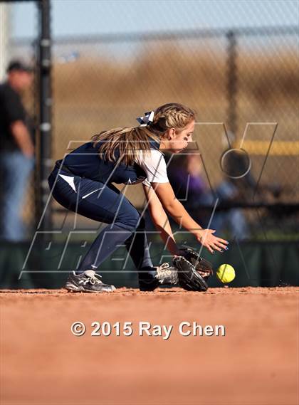 Thumbnail 1 in Valor Christian vs. Frederick (CHSAA 4A Quarterfinal) photogallery.