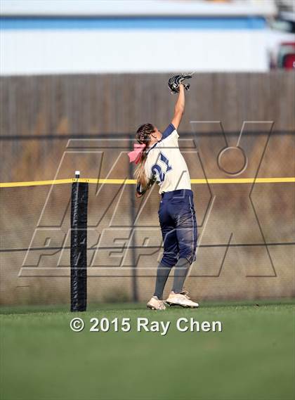 Thumbnail 1 in Valor Christian vs. Frederick (CHSAA 4A Quarterfinal) photogallery.