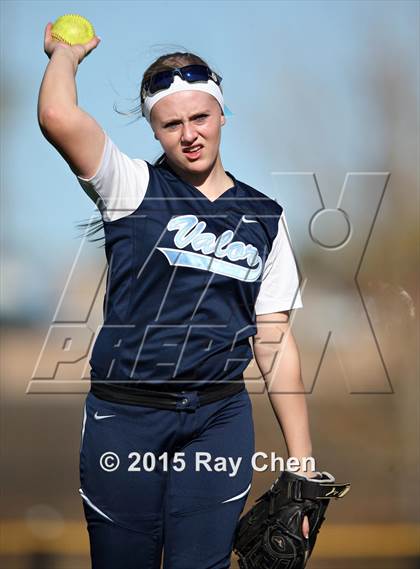 Thumbnail 2 in Valor Christian vs. Frederick (CHSAA 4A Quarterfinal) photogallery.