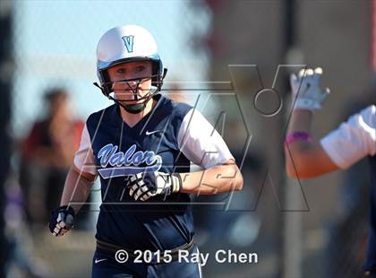 Thumbnail 3 in Valor Christian vs. Frederick (CHSAA 4A Quarterfinal) photogallery.