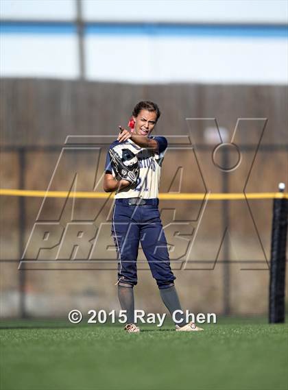 Thumbnail 2 in Valor Christian vs. Frederick (CHSAA 4A Quarterfinal) photogallery.